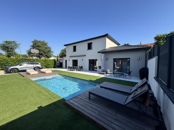Maison de 167 m2 sur 557 m2 de terrain