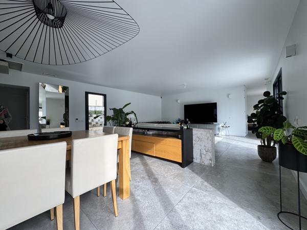 Maison de 167 m2 sur 557 m2 de terrain