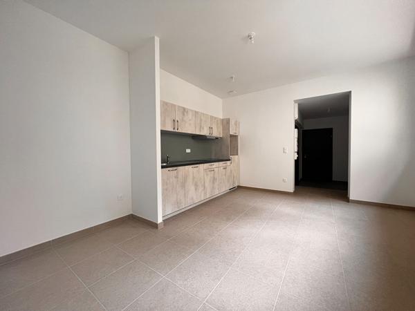 Appartement 1 pièce 29.3 m2