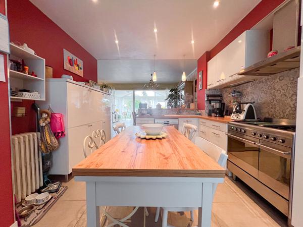 A VENDRE Maison Angers 6 pièce(s) 180 m2