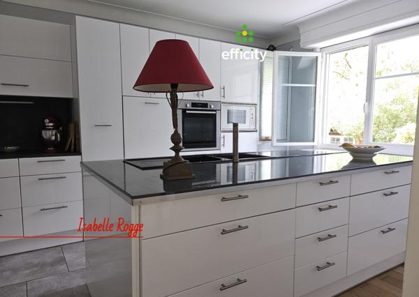 Maison 5 pièces - 151 m²