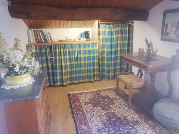 Maison rurale à vendre à Le Gua en Charente-Maritime (17600), ref : DD/JOM/25-44   
Souhe