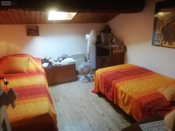 Maison rurale à vendre à Le Gua en Charente-Maritime (17600), ref : DD/JOM/25-44   
Souhe