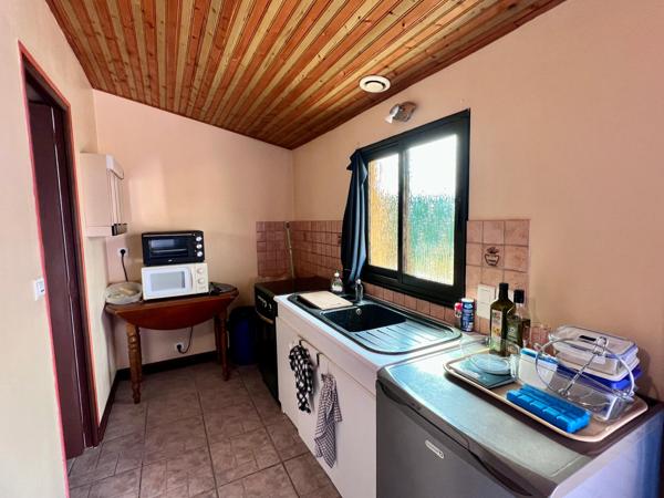 Magnifique Maison proche tous commerce avec Studio et rente  - Route d'Aizenay -