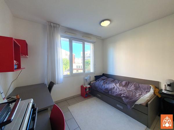 Appartement Studio - 18 m2 - Marseille 3ème Marseille Appartement Studio - 18 m2 - Marseille 3ème Marseille