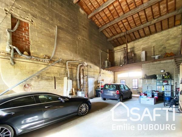 Maison en pierre de 282m² - 8 pièces