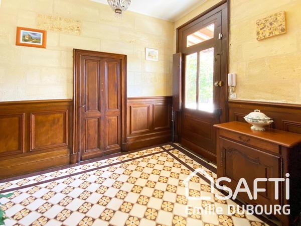 Maison en pierre de 282m² - 8 pièces