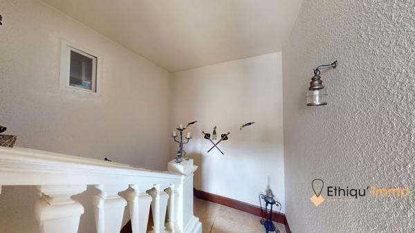 maison de maître 270 m2  plein coeur de bar-sur-aube grange terrasse cour intérieure