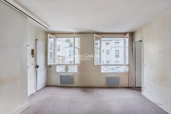 A vendre - appartement -  39 m² -  PARIS -75007 - Eglise Sainte Clotilde