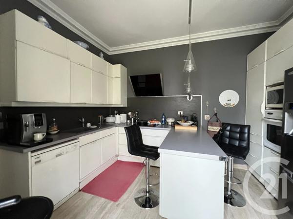 Maison à vendre  8 pièces - 271,72 m 2   ST QUENTIN  - 02