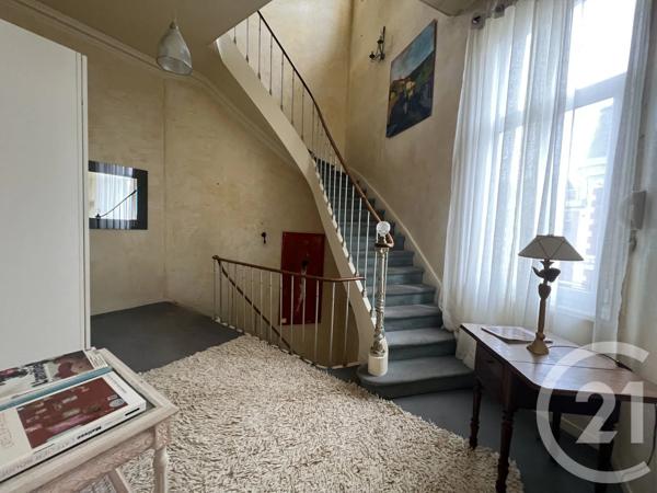 Maison à vendre  8 pièces - 271,72 m 2   ST QUENTIN  - 02
