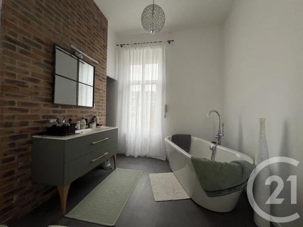 Maison à vendre  8 pièces - 271,72 m 2   ST QUENTIN  - 02