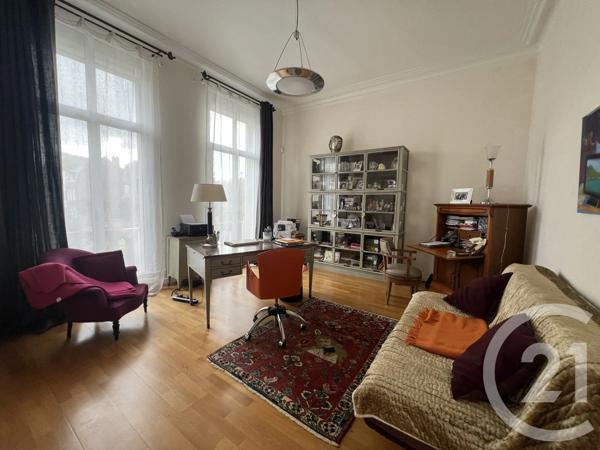 Maison à vendre  8 pièces - 271,72 m 2   ST QUENTIN  - 02