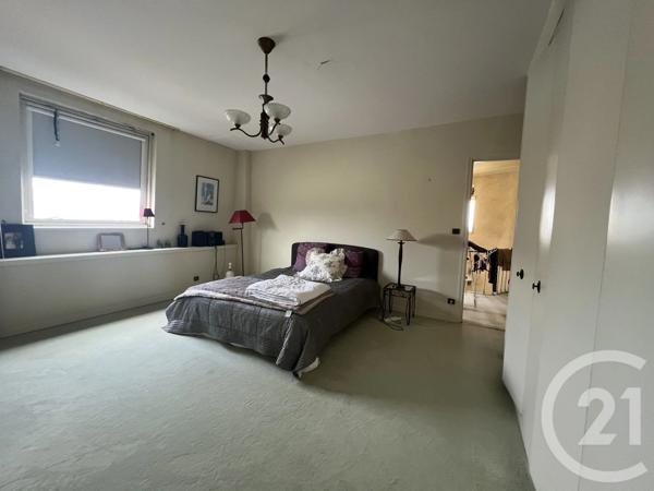 Maison à vendre  8 pièces - 271,72 m 2   ST QUENTIN  - 02