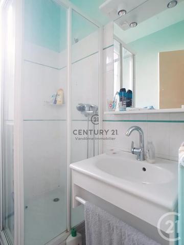Immeuble à vendre  134 m 2   CREPY EN VALOIS  - 60