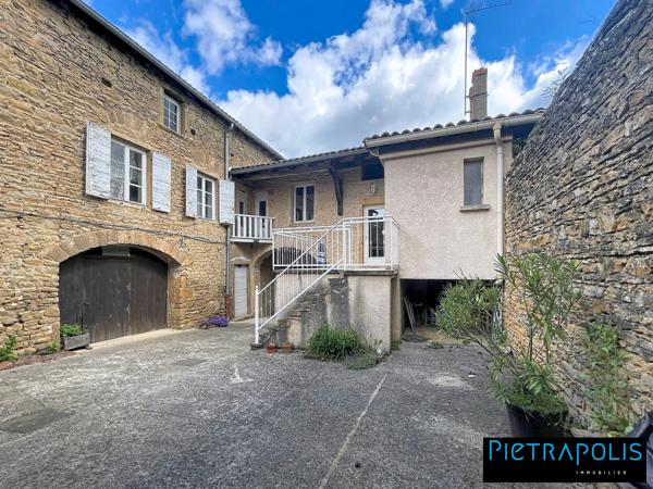 DENICE 5 MIN DE VILLEFRANCHE MAISON EN PIERRES DE VIGNERON A RENOVER