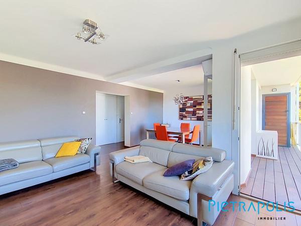 SETE: Quartier Corniche, Appartement T3 de 68.18m², Terrasse vue Mer, Cave