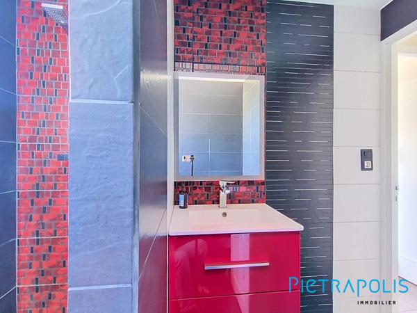 SETE: Quartier Corniche, Appartement T3 de 68.18m², Terrasse vue Mer, Cave