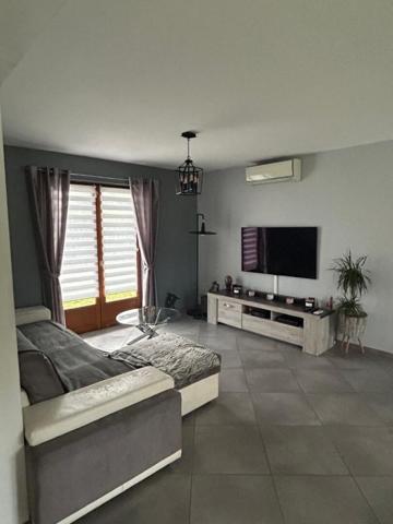 Maison  5 pièce(s) 92 m2 NANTHEUIL LE HAUDOUIN