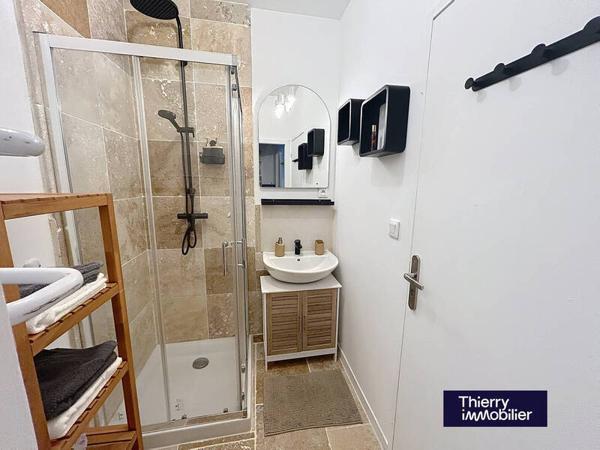 Appartement 2 pièces                                        - 44000 Nantes - Saint-Clément - Jardin des plantes Réf : 130117