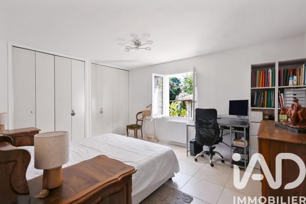 Maison à vendre 5 pièces 210 m² Auriol