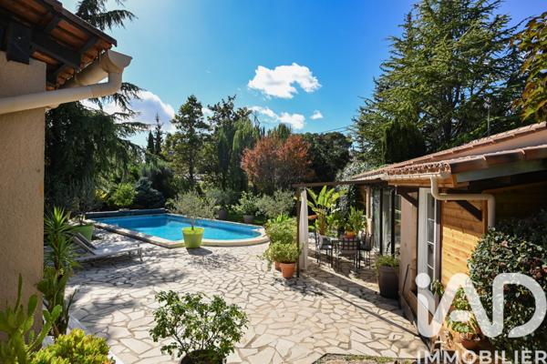 Maison à vendre 5 pièces 210 m² Auriol