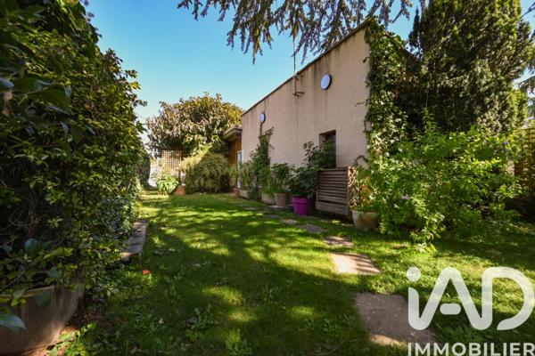 Maison à vendre 5 pièces 210 m² Auriol