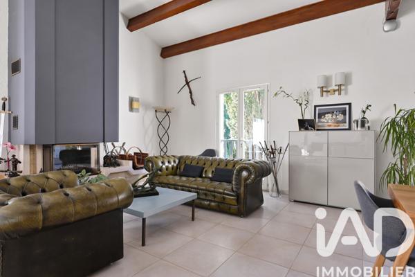 Maison à vendre 5 pièces 210 m² Auriol