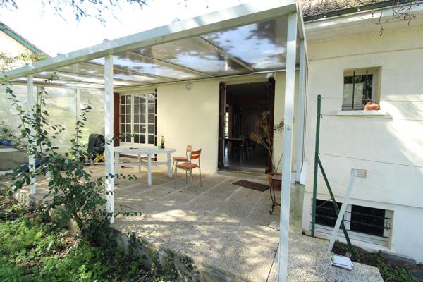 CHOLET LE PLESSIS, MAISON 5 CHAMBRES SUR SOUS-SOL TOTAL