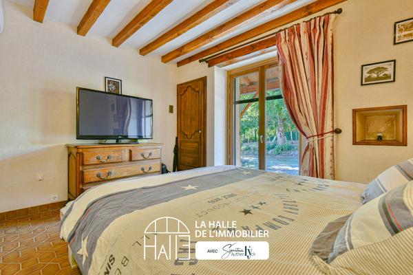 Maison
         6 pièces
        - 174 m² 304 000 € *