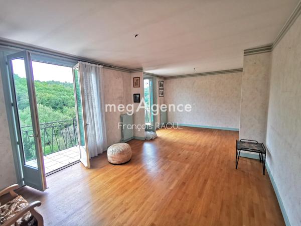 Maison à LAGUENNE, 19150 - 6 pièces 143m²