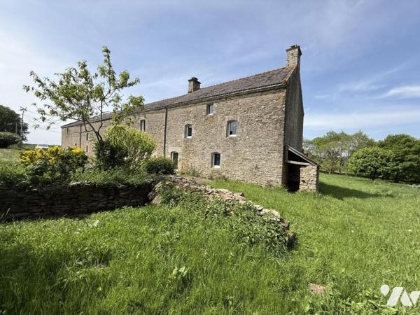 THEIX NOYALO. Longère à rénover.