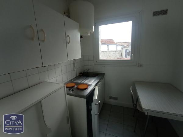 Appartement à vendre 1 pièce 26m² Rochefort (17300)
