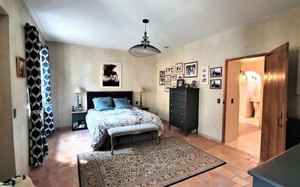 Maison à vendre    8 pièces •  Brie-Comte-Robert