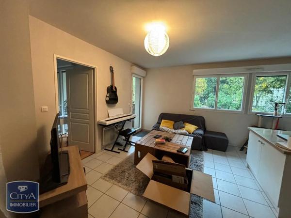 Appartement à louer 2 pièces 42m² La Riche (37520)