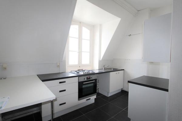A Louer - Nantes Cathedrale - Appartement Bourgeois 6 Pièces De 204.02 M²