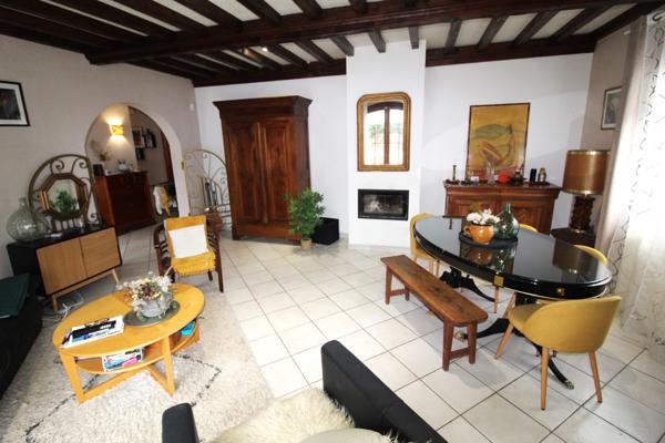 Maison individuelle de 127 m² avec sous sol total equipé et atelier terrain 547 m²