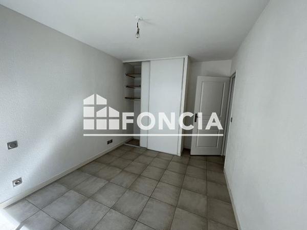 Location Appartement 2 pièces 32.8 m² - RUE H.BATAILLE/AV JEAN JAURES Nimes 30900
