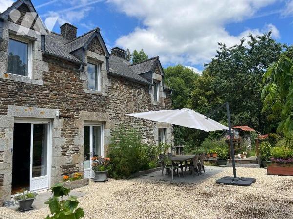 Maison/ ancien moulin rénové à vendre à Saint-James (50240) / Carnet, à 2kms de l'autoroute A84...