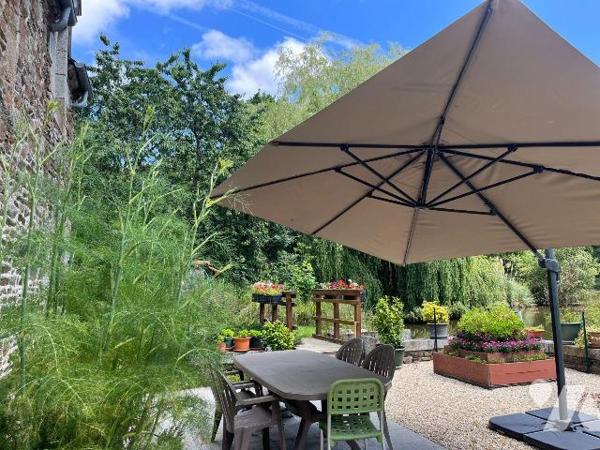 Maison/ ancien moulin rénové à vendre à Saint-James (50240) / Carnet, à 2kms de l'autoroute A84...