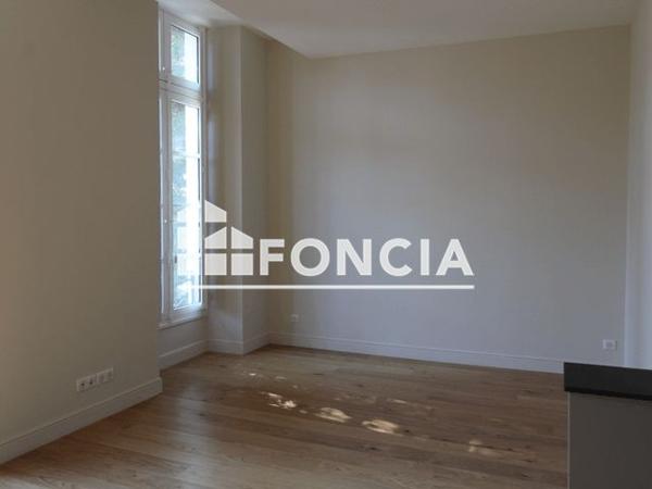 Location Studio 29.55 m² - 19 BOULEVARD AMIRAL COURBET Nîmes 30000