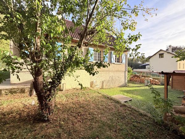 Vente                                                      Maison
                        
                     6 pièces                      97 m2                     à Crépy-en-Valois