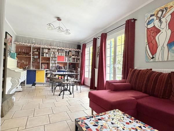 Vente                                                      Maison
                        
                     6 pièces                      97 m2                     à Crépy-en-Valois