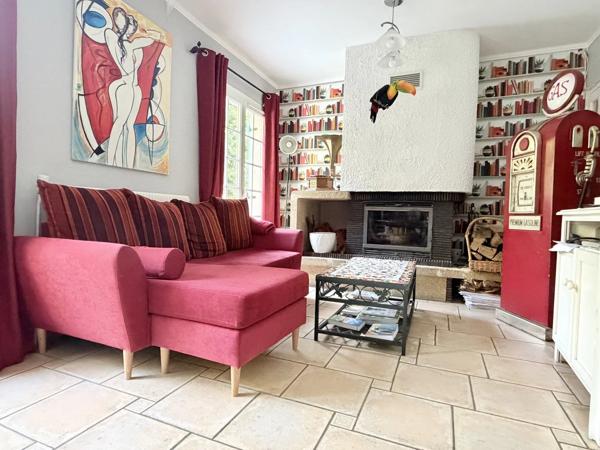 Vente                                                      Maison
                        
                     6 pièces                      97 m2                     à Crépy-en-Valois