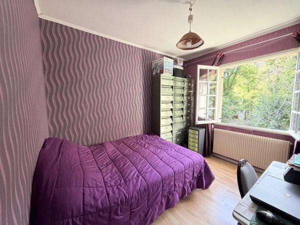 Vente                                                      Maison
                        
                     6 pièces                      97 m2                     à Crépy-en-Valois