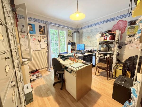 Vente                                                      Maison
                        
                     6 pièces                      97 m2                     à Crépy-en-Valois