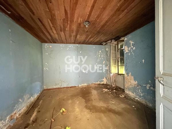 À Vendre ? Maison mitoyenne à rénover intégralement proche Hagetmau