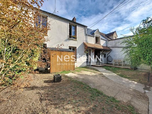 Maison Pussay 4 pièce(s) 139.12 m2