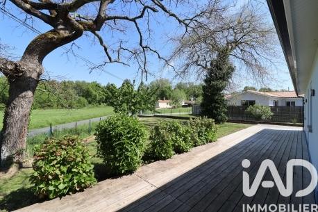 Maison à vendre 4 pièces 143 m² Tresses