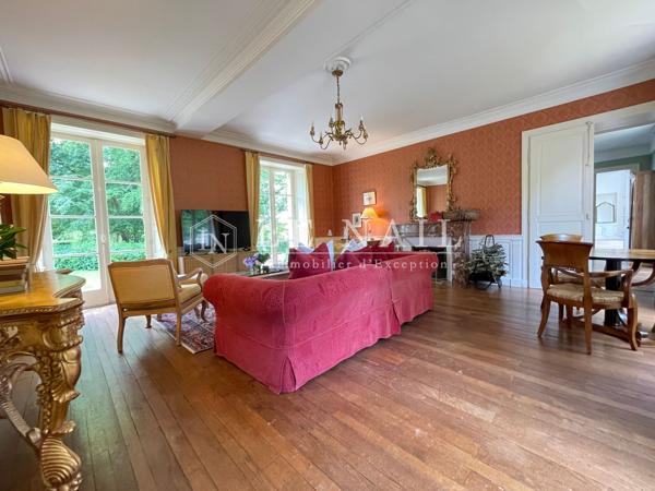 Beau manoir entre ville et campagne à vendre proche de Niort